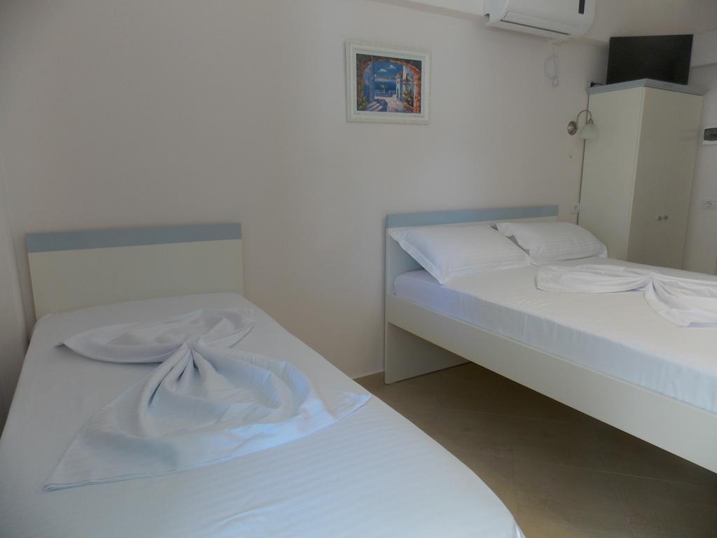Amber Apartments Sarandë Exterior foto